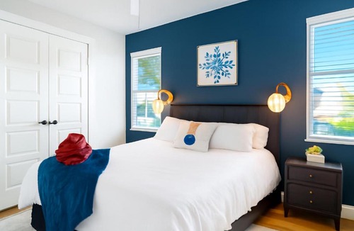Wilmington Apartment | ModernWilmingtonBeach StayPool,Wi-Fi,FreeParking