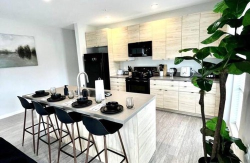 Downtown Des Moines Apartment | Monochrome Den