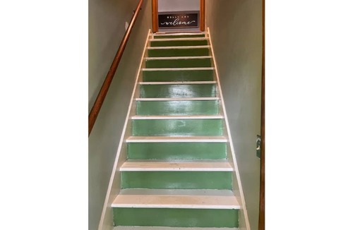 West St. Paul Apartment | Monthly discount for traveling nurses
