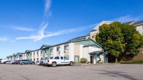 Southwest Area Hotel | Motel 6-Cedar Rapids, IA - Airport