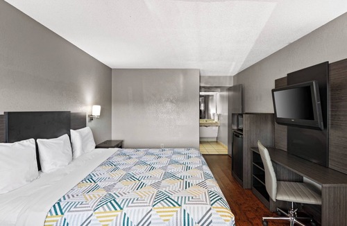 Prattville Hotel | Motel 6 Prattville, AL