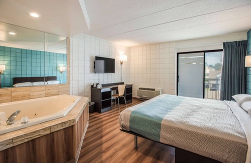 Somers Point Hotel | Motel 6 Somers Point, NJ - Ocean City - Wild Wood Beach