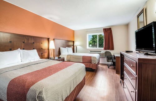 Neptune City Hotel | Motel 6 Tinton Falls, NJ – Neptune