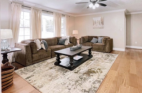 Tracy City House | Mountain Oasis: Sleeps up to 12!