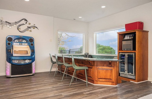 Jefferson House | Mulligan Manor, Scenic Golf Views & Fun Amenities!