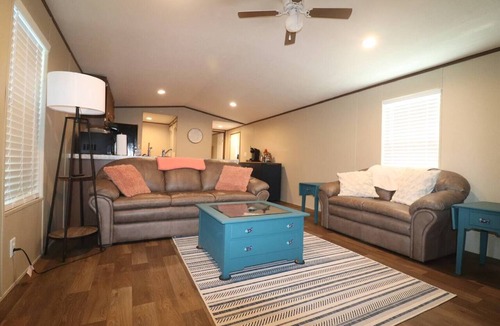 Prosperity House | Murray Cove Retreat - RV Ready Waterfront Oasis