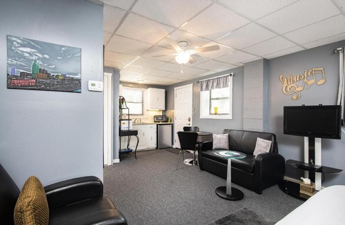 Donelson Apartment | Music Valley Studio - No Stairs - Opryland Area