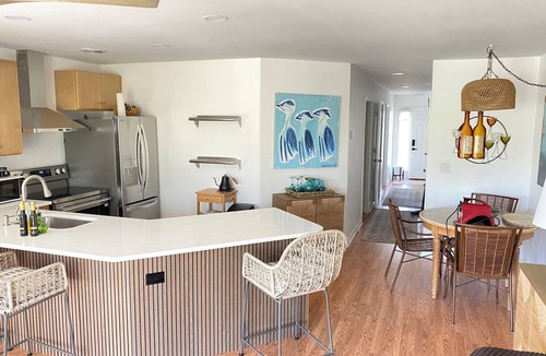 Little River Condo | Myrtle Beach Area: Poolside, 3.5 miles to beach, newly renovated, ground floor