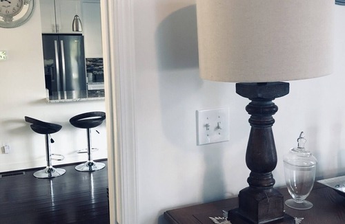 Parkville House | Naomi’s Beautiful Baltimore Studio Suite~Sleeps 2