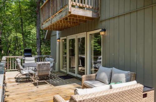 Deep Gap House | Natures Calling - Powder Horn