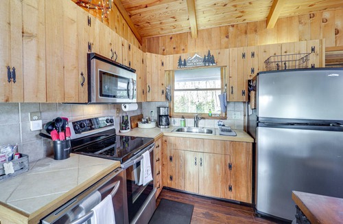Newland Cabin | Near Lake + Trails: Rustic Newland Cabin w/Deck!