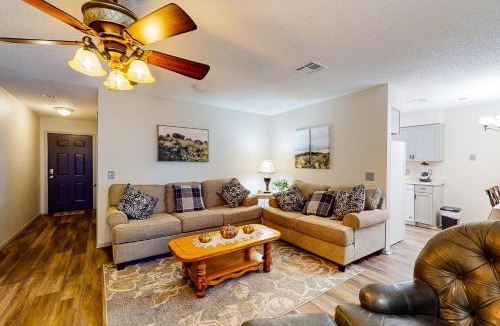 Stillwater House | Near OSU Campus! 'Casa de Cowboy' in Stillwater