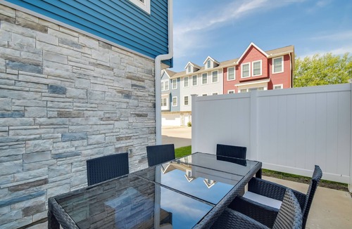 Bettendorf House | Near TBK Bank Sports Complex: Quad Cities Townhome