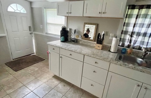 Augusta Cottage | Need lodging for 1 or 2? We have a guest favorite tiny home just for u!