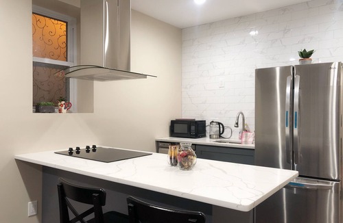 Whitman House | NEW 2B Duplex near Sport Complex & Airport Unit-A