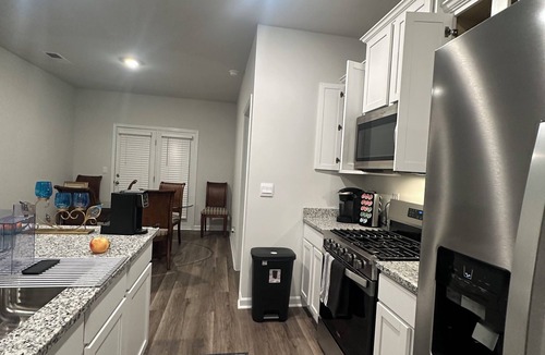 Aiken House | New 3-bed 2bathhouse near hospital, USCA ,Downtown Aiken & Stableview