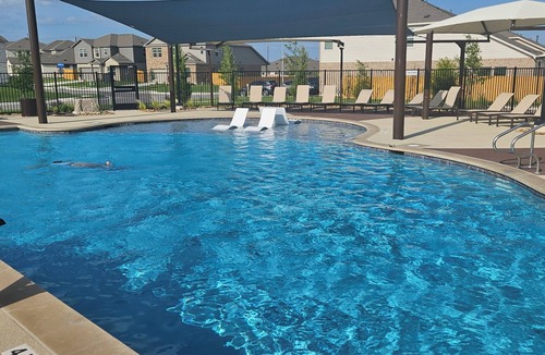 Pflugerville House | New 3 bedroom house in charming Pflugerville, a suburb of Austin, TX.