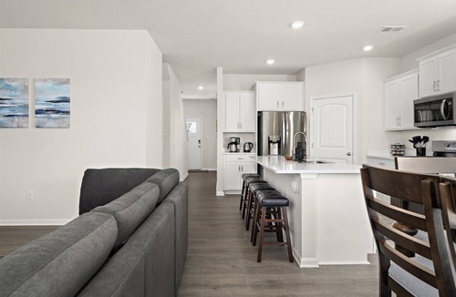 Millville House | New 5-bedroom house with in amenity-rich resort community