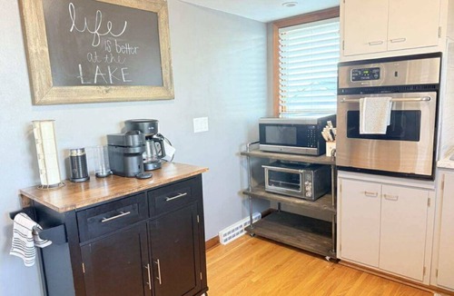 Watertown House | New Deck|Fishing|Lakeside|FamFriendly|RVHookup