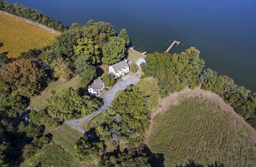 Cambridge House | NEW! Gorgeous Waterfront Estate with Saltwater pool, beach and dock
