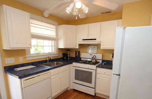 South Rehoboth House | New Listing!! 4 Bedroom home located in downtown Rehoboth and Pet Friendly too!