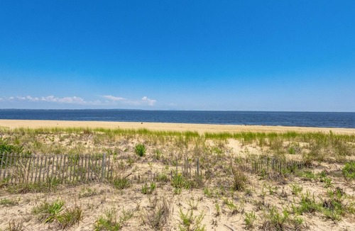 Keansburg House | NEW LISTING! Gorgeous Keansburg Home with Pool: Walk to Beach! by RedAwning