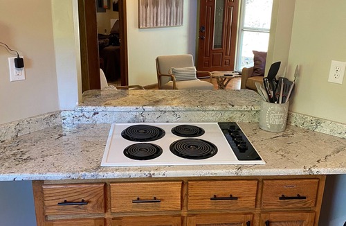 Butler House | NEW Listing! LAKEFRONT COZY with fire pit and dock! NEW internet