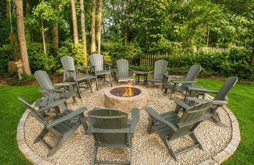 Kings Grant House | NEW LISTING: Renovated Coastal Home/Fire Pit/UNCW & Beaches