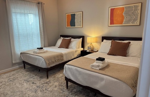 Communipaw House | NEW Luxe 3BR Rooftop Retreat Min to NYC/Manhattan and EWR aiport/Metlife