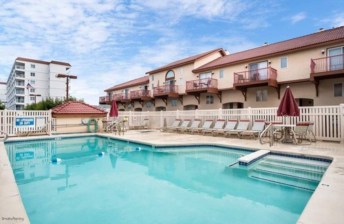 Diamond Beach House | New Luxury Townhome - Exclusive Private Diamond Beach -Spectacular SunSet - Pool