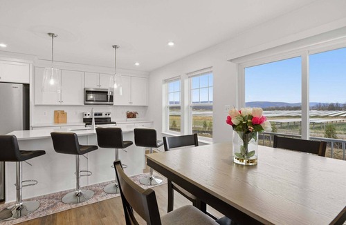 Charles Town House | NEW! New 4BR Townhome Near Harpers Ferry