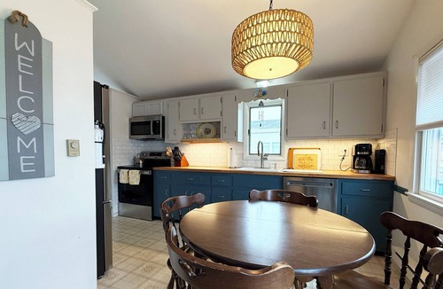 Surf City House | NEW-Three-bedroom, 1.5-bath retreat plus an outdoor shower for up to 8 guests.
