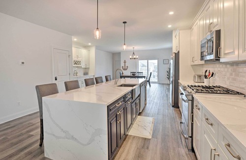 North Wildwood House | New Townhome < Half Mi to Beach!