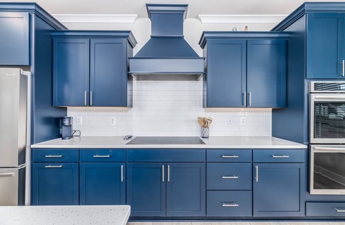 Caine Woods Condo | New Townhome Steps from the Beach