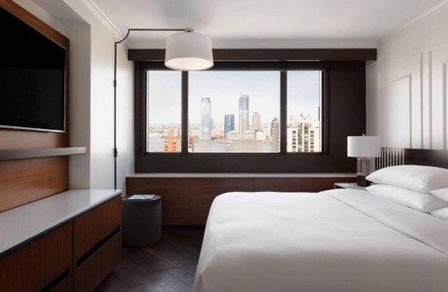 Financial District Hotel | New York Downtown Stay