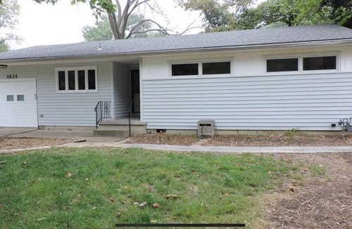 Topeka House | Newly remodeled 3br/1ba home~SW Topeka location~Sleeps 6