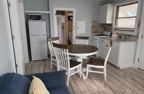 Wildwood Crest Apartment | NEWLY RENNOVATED 2 Bedrooms 1 Bath Located Across The Street From The Beach!