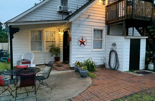 Augusta Cottage | Newly Renovated Completely Furnished Two Bedroom Cottage