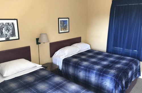 Fairmont Hotel | Newly Renovated Motel