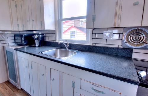 Surf City Apartment | Newly Renovated, Rustic Decor Surf City Apartment.