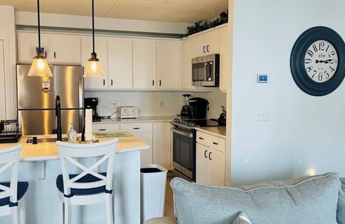 Wildwood Crest Condo | Newly Updated Resort Ocean Front Condo in Diamond Beach!