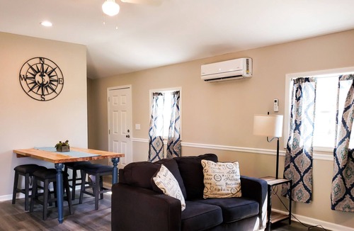 Albertville House | Nice 2br-2bath - Sand Mountain Amph (20min) - 15 mins to Lake Guntersville