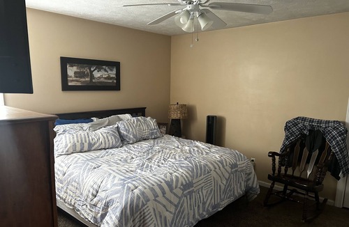 Phenix City House | Nice cozy house in a quiet neighborhood. Minutes from Downtown Columbus.