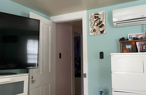 Long Branch House | Nice room with a private bathroom in a family home near the beach!!