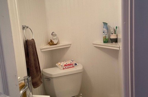 Long Branch House | Nice room with a private bathroom in a family home near the beach!!