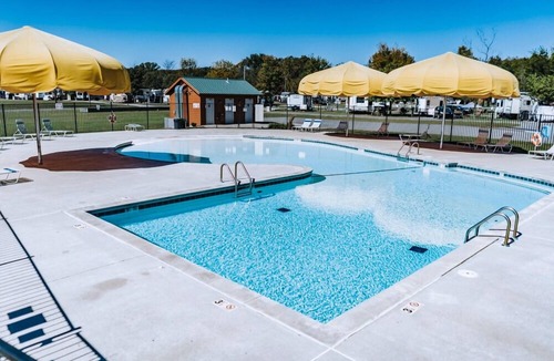 Weatherford House | No Dull Moments Here! Outdoor Pool, Splash Pad, Sports Courts, Free Parking