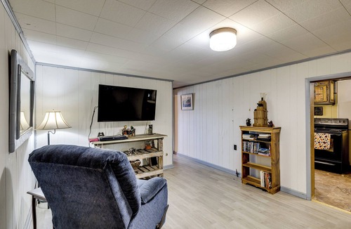 Langston Cabin | No Pet Fee! Peaceful Escape at Towner Properties