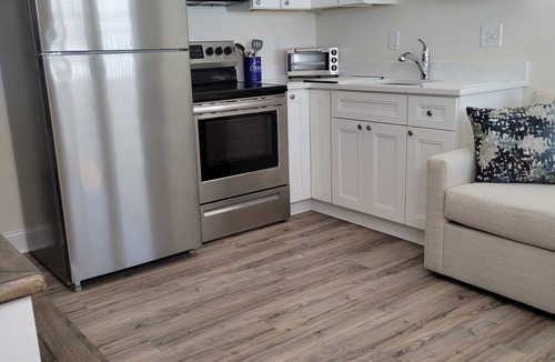 North Wildwood Condo | North Wildwood Beach Block 1 bdrm with Pool.
