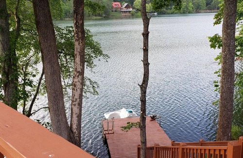 Madisonville House | NOT ACCEPTING BOOKINGS Private lake - PETS WELCOME
