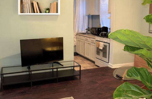 Jersey City Apartment | Not The Four Seasons 2 queen beds